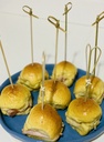 [1143] Mini Sanduíche no Brioche de Cenoura c/10un (10 und, Sim, Sim)