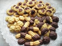 [1116] Biscoito Petit Four Doce 100g