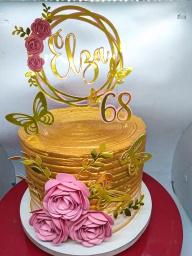 Bolo Personalizado Flores e Borboletas